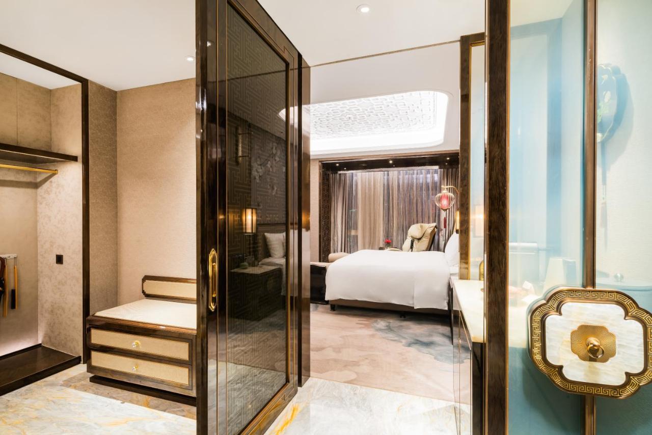Hotel Wanda Reign Chengdu Exterior foto