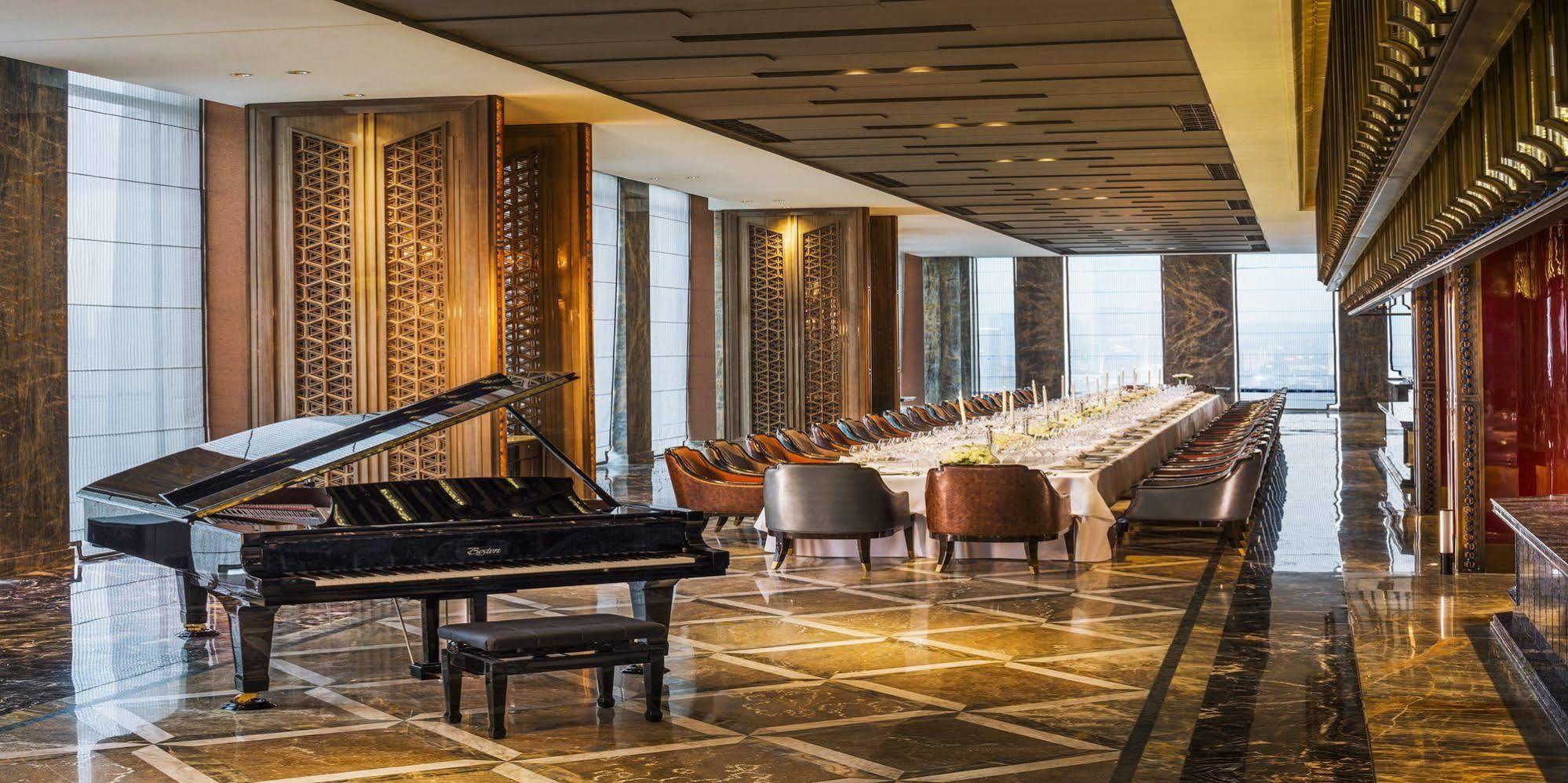 Hotel Wanda Reign Chengdu Exterior foto